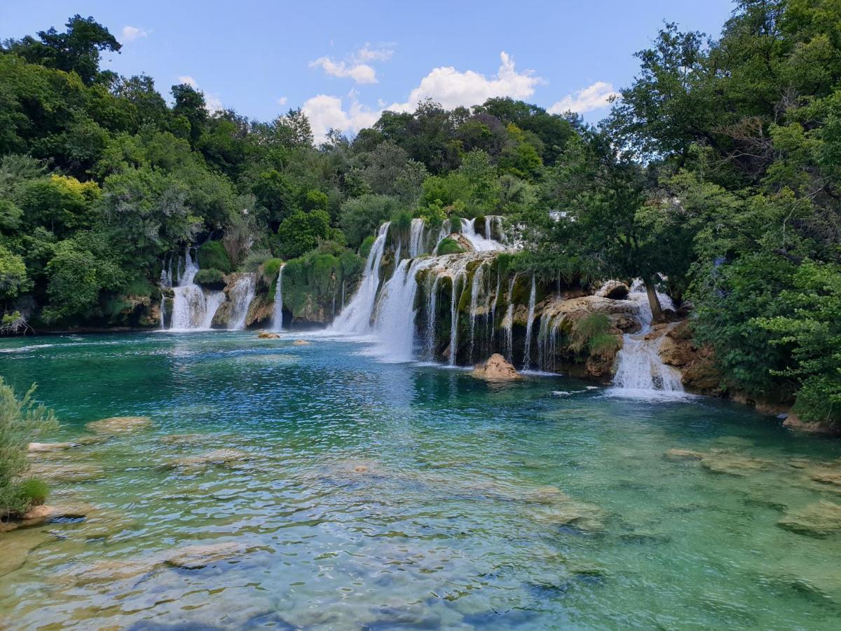 Apartmani Rudi Anić Esterno foto